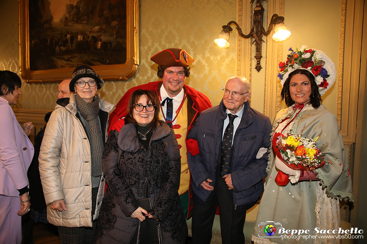 VBS_3671 - Investitura Ufficiale Gianduja e Giacometta Famija Turineisa - Carnevale di Torino 2024.jpg